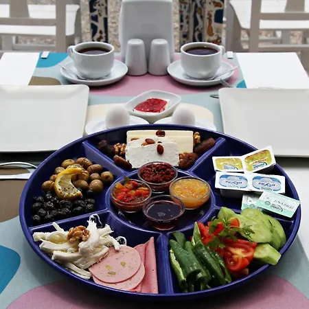 拉丽玛尔精品酒店