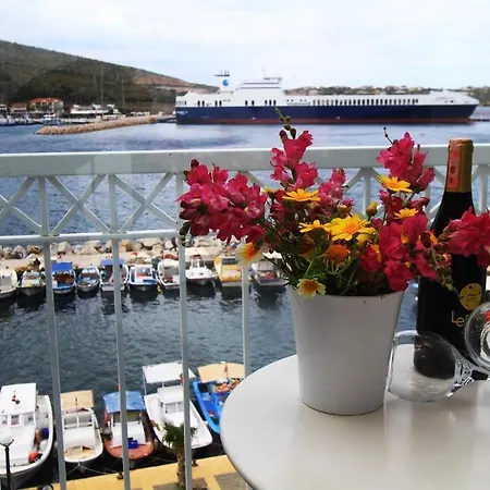 Larimar Boutique Konukevi Çeşme